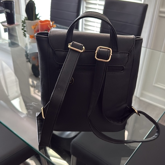 Faux leather backpack - Picture 10 of 10